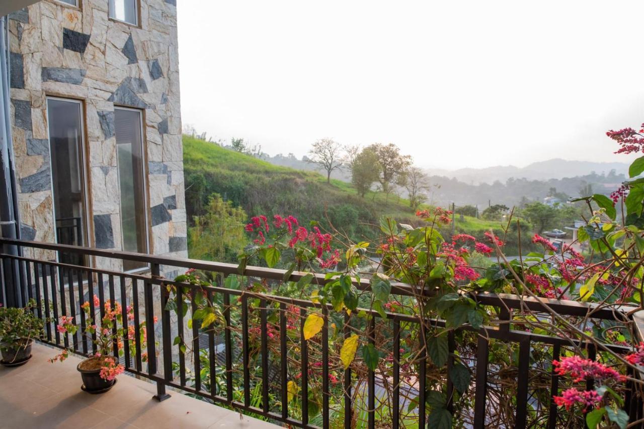 Sky Edge Homestay Kandy Exterior foto